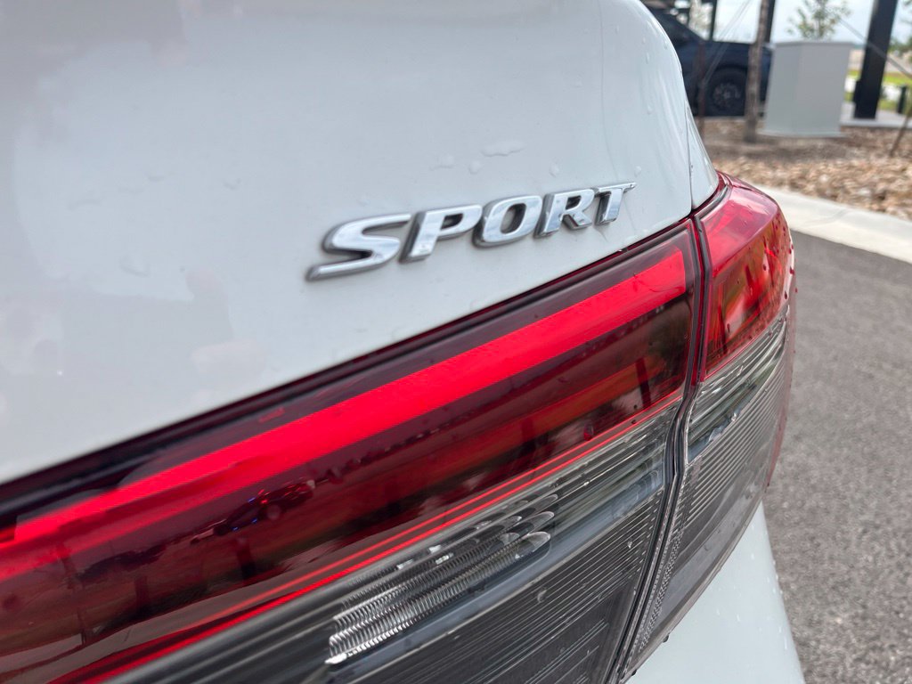 Used 2022 Honda Civic Sport image 9