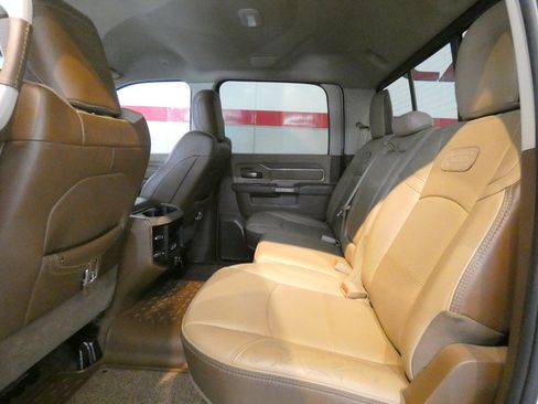 Used 2021 RAM 2500 Limited AWD/4WD image 28