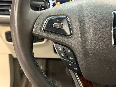 Used 2016 Lincoln MKZ w/ Equipment Group 300A Reserve image 28