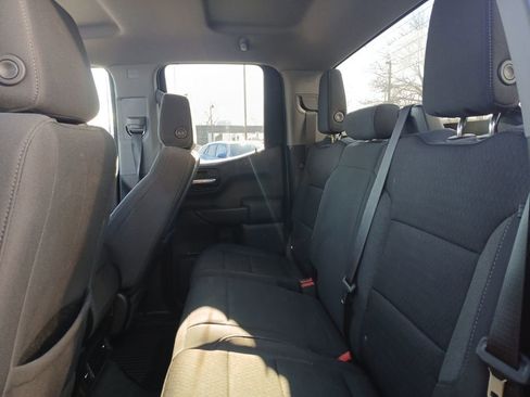 Used 2023 Chevrolet Silverado 1500 Custom image 28