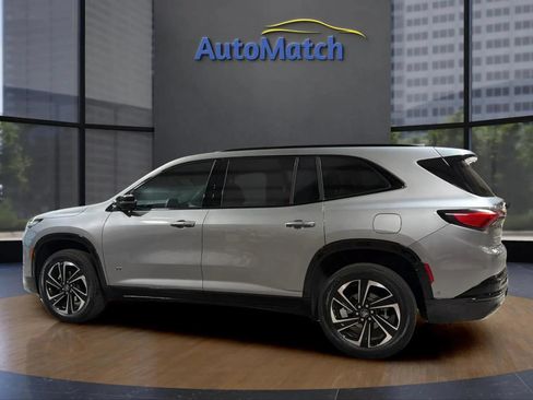 Used 2025 Buick Enclave Sport Touring w/ Super Cruise Package AWD/4WD image 8