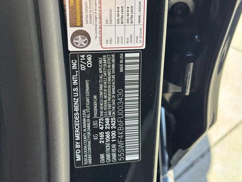 Used 2015 Mercedes-Benz C 300 4MATIC Sedan image 32