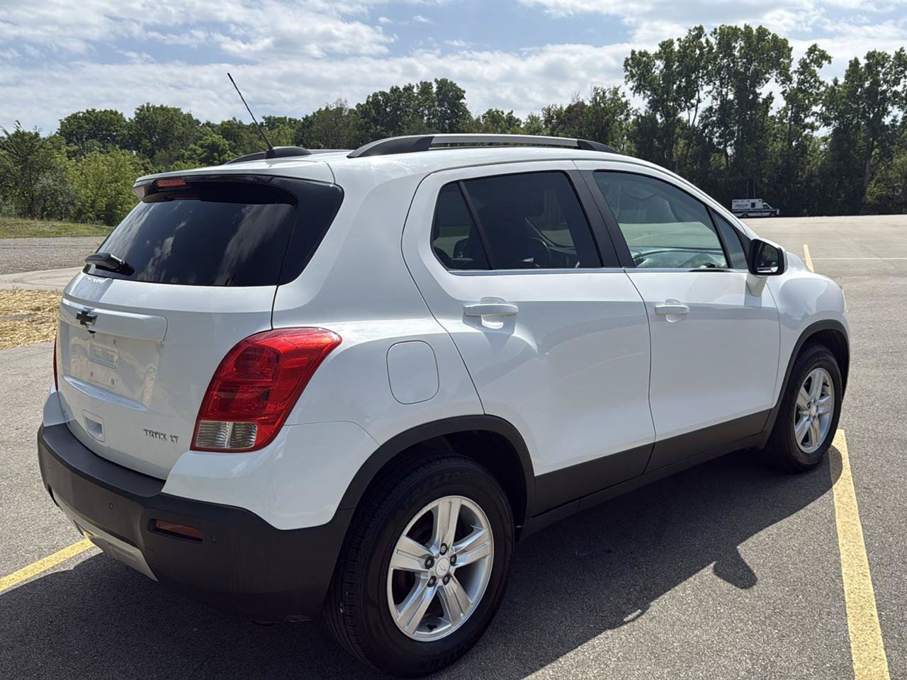 Used 2015 Chevrolet Trax LT FWD image 5