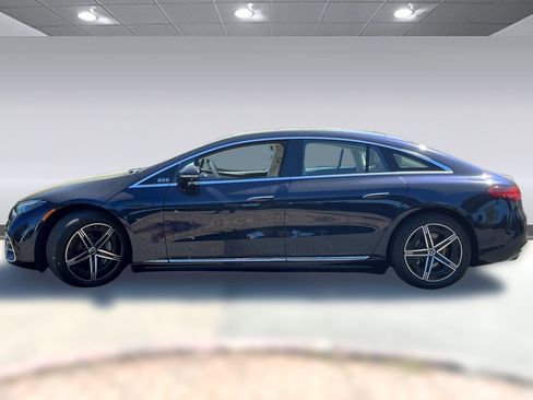 Used 2023 Mercedes-Benz EQS 580 4MATIC Sedan image 2