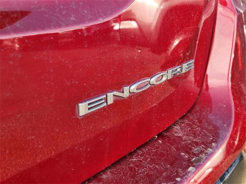 Used 2018 Buick Encore Preferred image 9