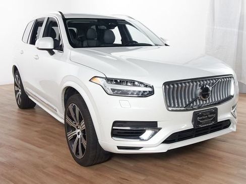 Certified 2024 Volvo XC90 T8 Plus w/ Protection Package Premier AWD/4WD image 3