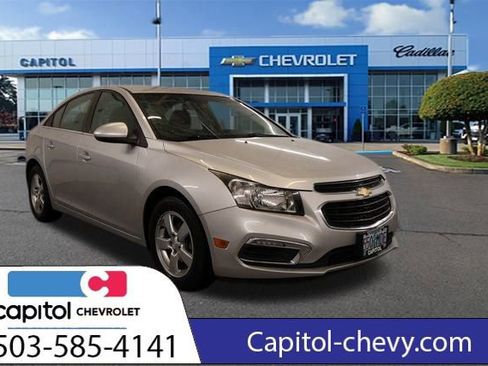 Used 2016 Chevrolet Cruze LT w/ Technology Package image 1