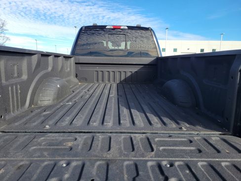 Used 2022 Ford F350 Lariat image 12