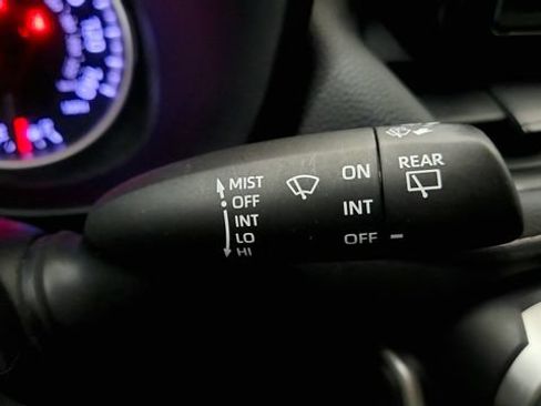 Used 2022 Toyota RAV4 LE FWD image 59