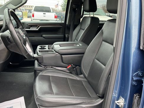 Used 2024 GMC Sierra 1500 SLT image 23