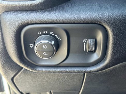 Used 2024 RAM 2500 Big Horn image 18