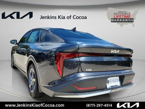 New 2026 Kia K4 FWD image 7