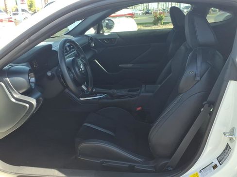 Certified 2025 Toyota GR86 Premium w/ ALL Weather Mat Package (TMS) RWD image 13