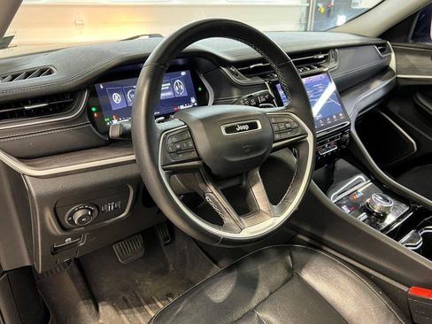 Certified 2022 Jeep Grand Cherokee L Limited image 6