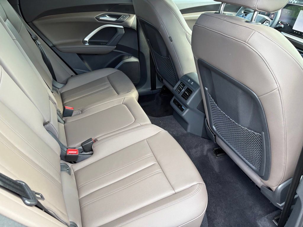 New 2026 Audi Q5 Premium AWD/4WD image 28