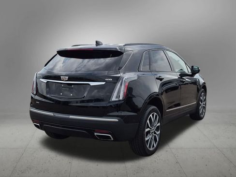 Used 2023 Cadillac XT5 Sportv w/ Platinum Package AWD/4WD image 6