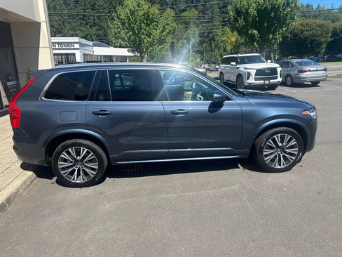 Used 2021 Volvo XC90 T5 Momentum w/ Advanced Package FWD image 6