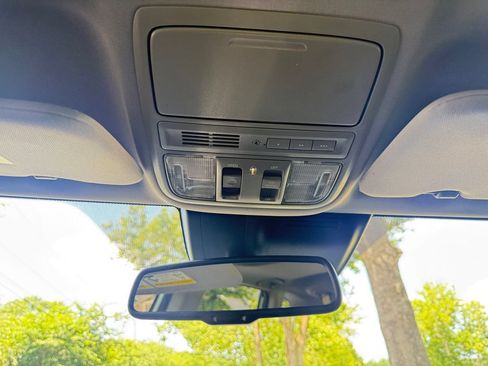 Used 2018 Honda CR-V EX-L image 17