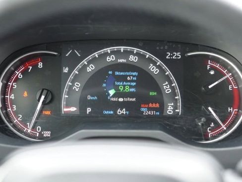 Used 2023 Toyota RAV4 XLE Premium image 22