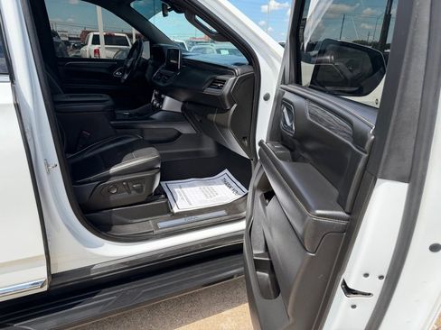 Used 2021 GMC Yukon XL SLT RWD image 22