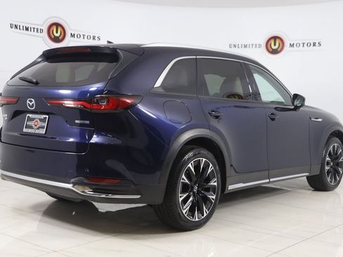 Used 2024 MAZDA CX-90 Plug-In Hybrid w/ Premium Plus AWD/4WD image 3