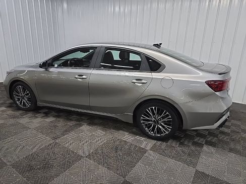 Used 2022 Kia Forte GT-Line FWD image 4