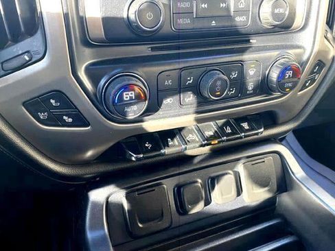 Used 2015 GMC Sierra 3500 Denali w/ Duramax Plus Package image 20