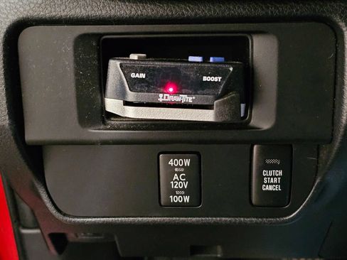 Used 2016 Toyota Tacoma TRD Off-Road AWD/4WD image 15