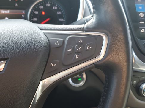 Used 2019 Chevrolet Equinox Premier image 22