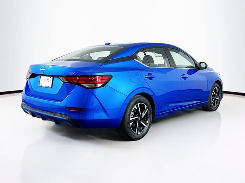 Used 2024 Nissan Sentra SV FWD image 9