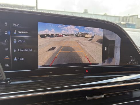 Used 2021 Cadillac Escalade Sport w/ Driver Assist Tech Package image 17