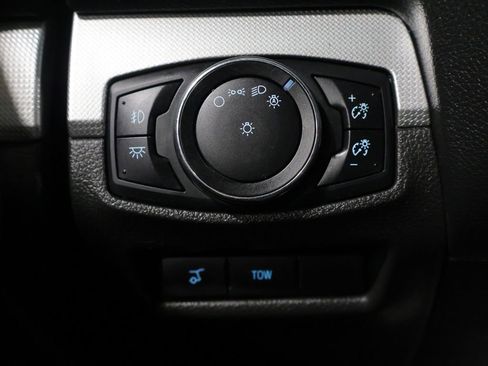 Used 2014 Ford Explorer XLT w/ Equipment Group 202A image 33