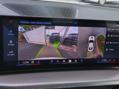 Used 2025 BMW M440i Coupe w/ Premium Package image 21