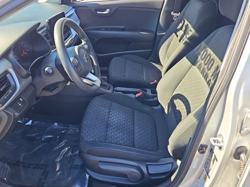 Used 2021 Kia Rio LX image 11