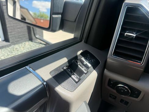 Used 2018 Ford F150 XLT w/ Equipment Group 301A Mid AWD/4WD image 26