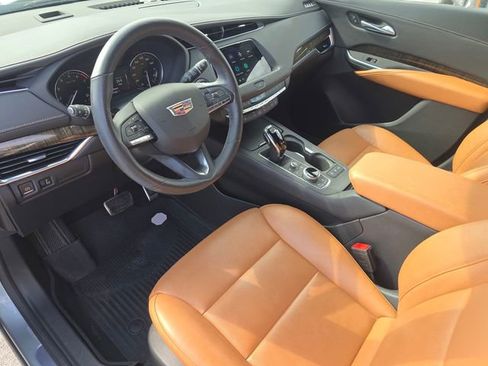 Used 2023 Cadillac XT4 Sport FWD image 22