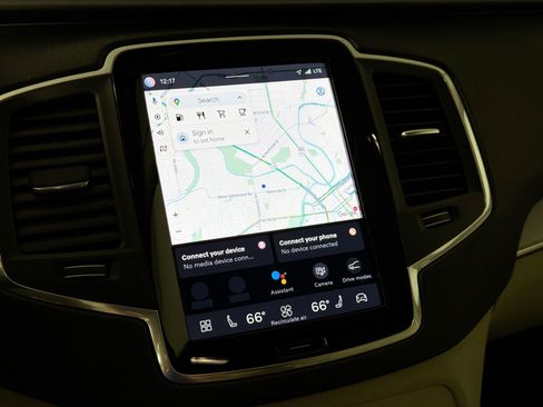 Used 2023 Volvo XC90 B5 Core image 13