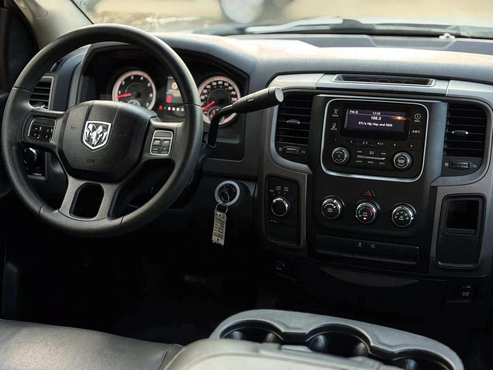 Used 2013 RAM 1500 Tradesman AWD/4WD image 17
