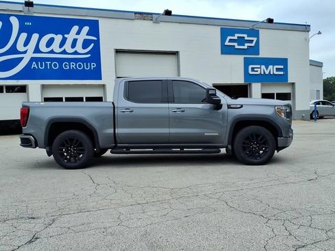 Used 2020 GMC Sierra 1500 Elevation w/ Elevation Value Package AWD/4WD image 18