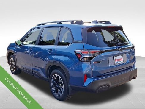 Used 2025 Subaru Forester Premium AWD/4WD image 4