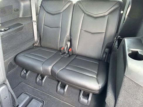 Used 2023 Cadillac XT6 Luxury FWD image 24