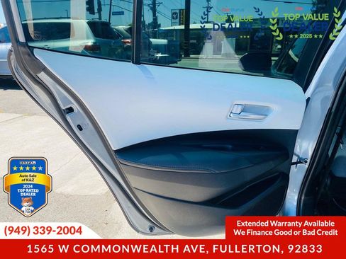 Used 2020 Toyota Corolla SE image 30