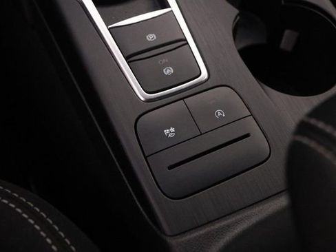 Certified 2025 Ford Escape Active image 18