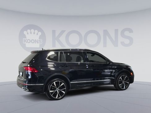 Used 2022 Volkswagen Tiguan SEL R-Line AWD/4WD image 11