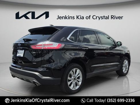 Used 2024 Ford Edge Titanium AWD/4WD image 7