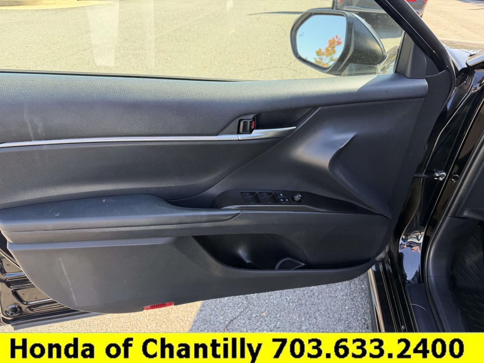 Used 2022 Toyota Camry SE AWD/4WD image 15