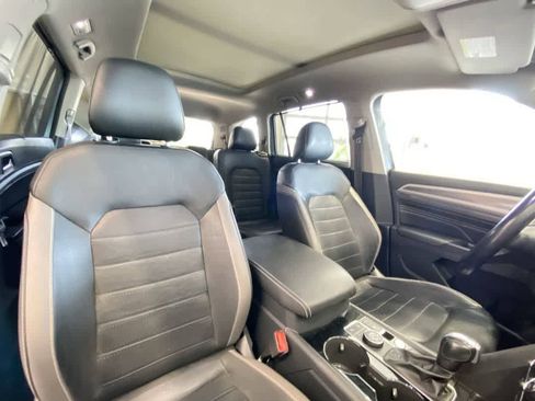 Used 2021 Volkswagen Atlas SEL Premium AWD/4WD image 29