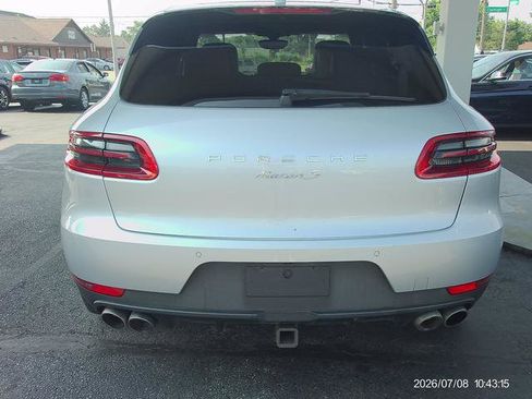 Used 2016 Porsche Macan S AWD/4WD image 4