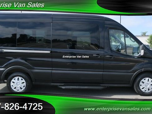 Used 2021 Ford Transit 350 XLT RWD image 4