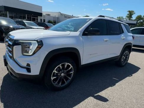 New 2026 GMC Terrain Elevation w/ Elevation Premium Package FWD image 4